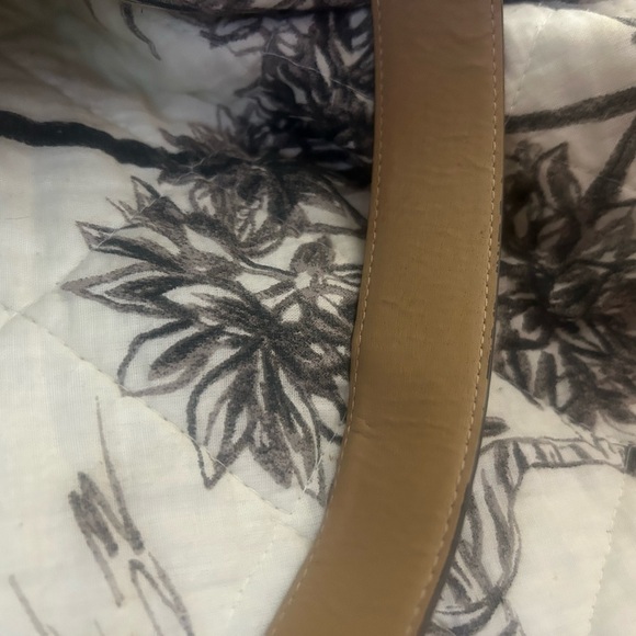 Vince Camuto S Brown Leather Belt with Gold Buckle GUC barely worn - Picture 2 of 10